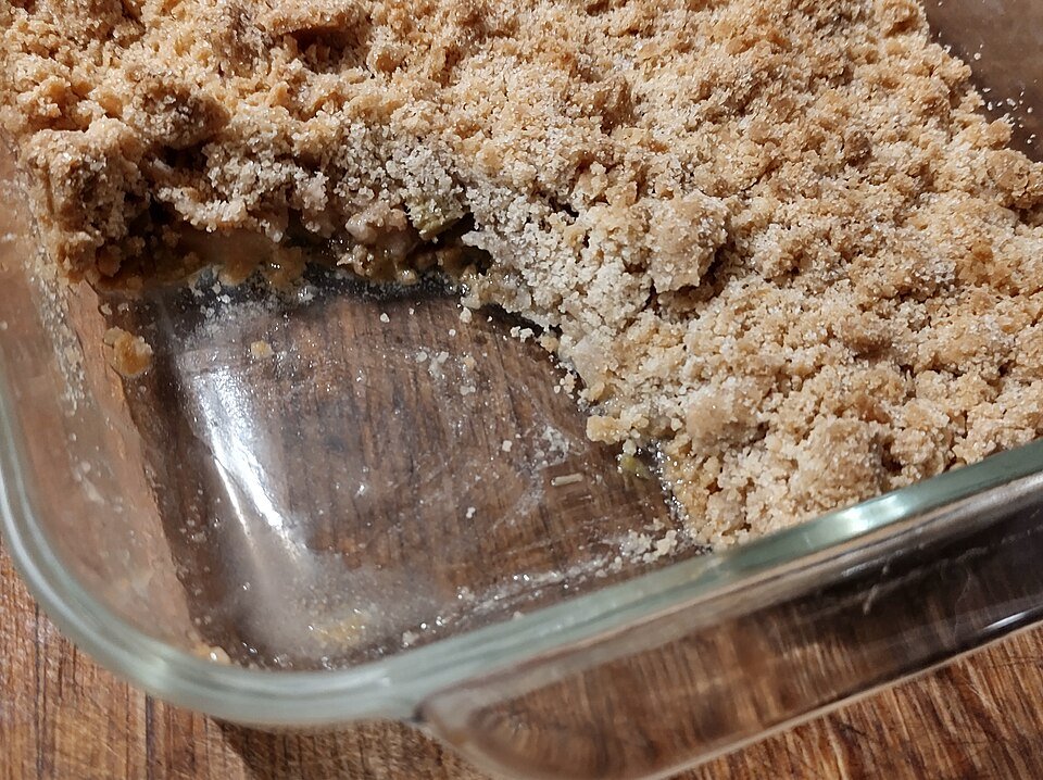 Representative photograph of apple crumble