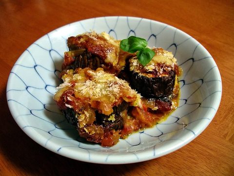 Representative photograph of Melanzane Parmigiana.
