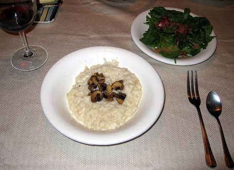 Representative photograph of mushroom risotto